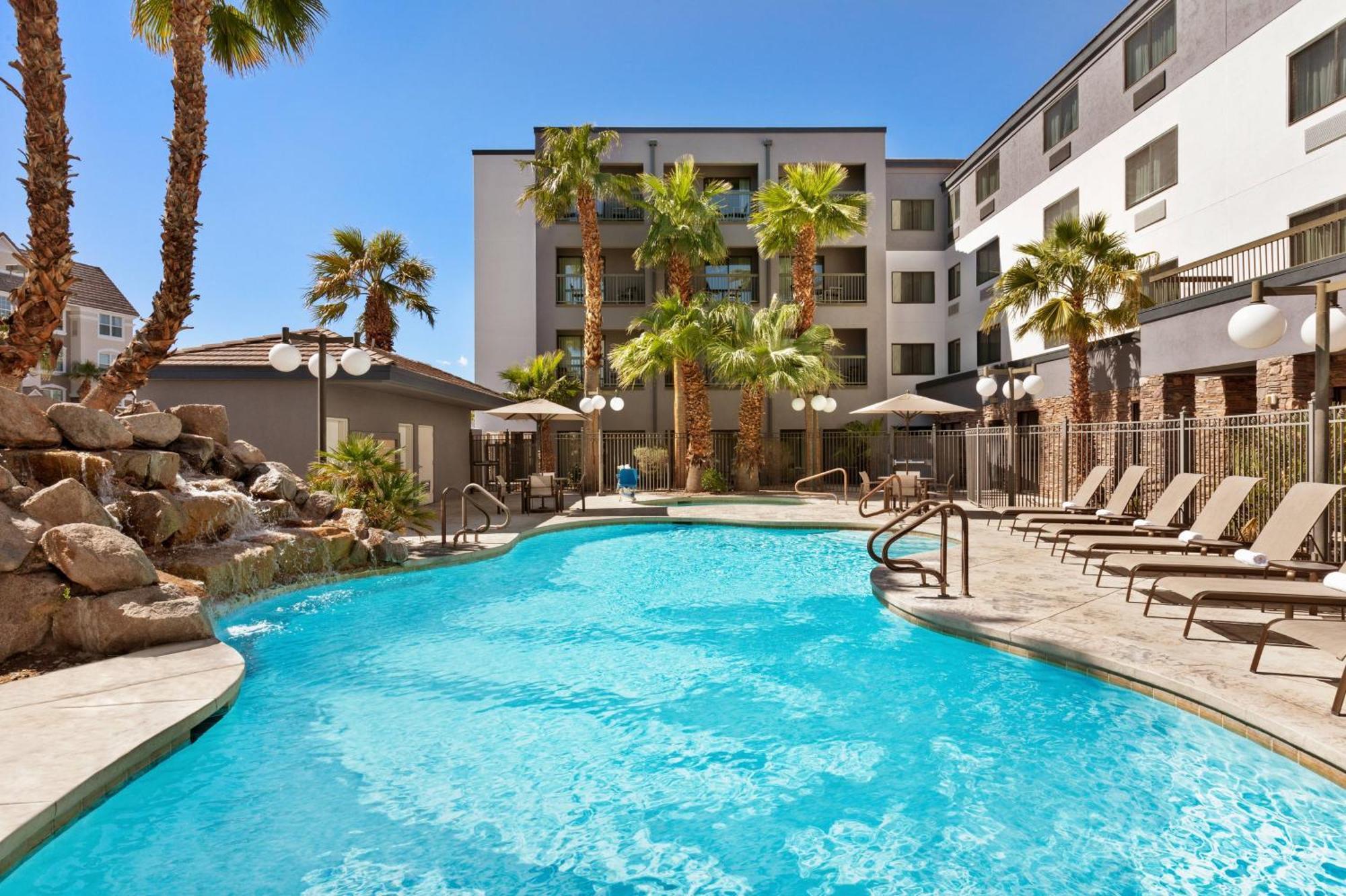 Courtyard By Marriott Las Vegas Stadium Area Luaran gambar